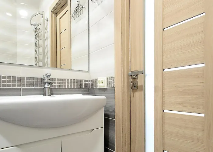 Deluxe D 29 * Leópolis